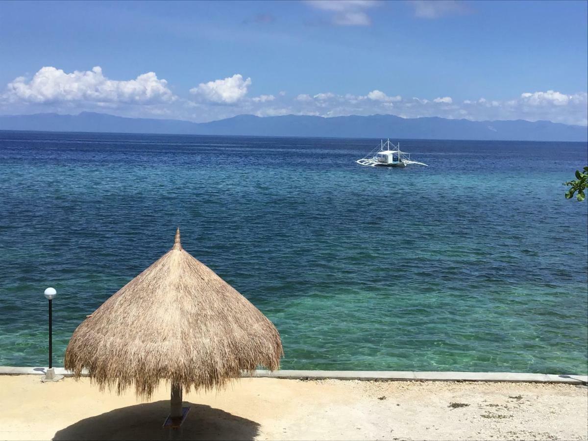 Cuestas Beach Resort And Restaurant Badian Exterior photo